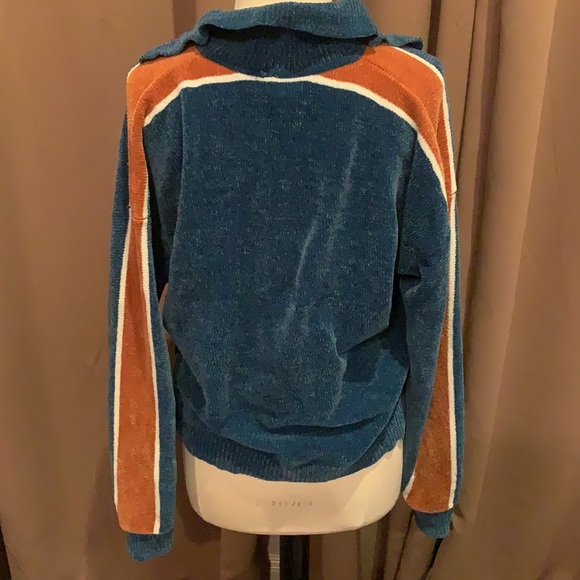 UO Juno Velour half-zip sweater - Picture 5 of 7